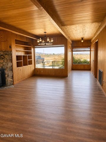35022 E 82nd Street, Littlerock, CA 93543
