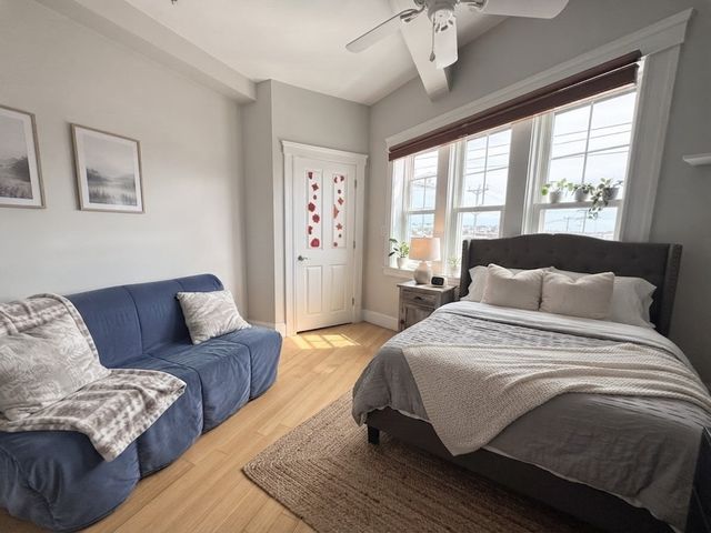 4 Bay Street 2, Hull, MA 02045