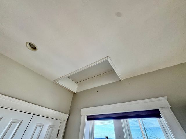 4 Bay Street 2, Hull, MA 02045