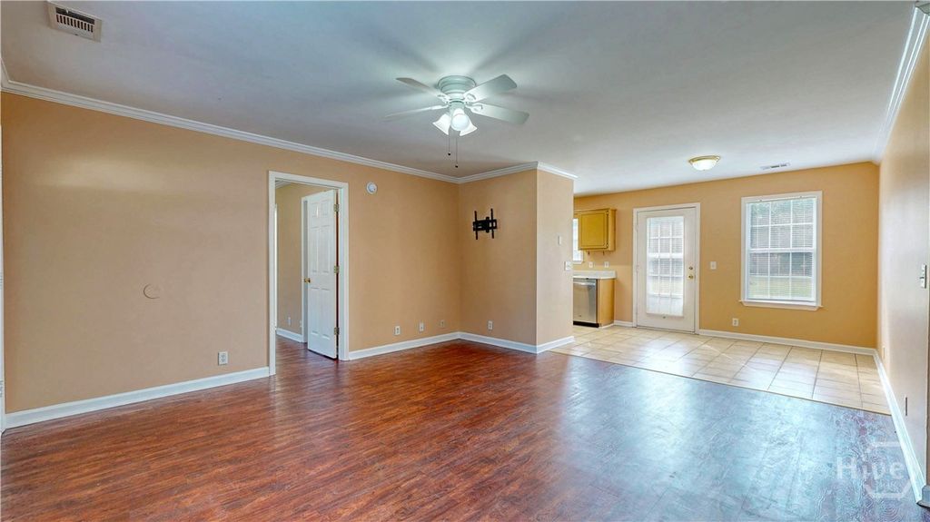 Image 10 of property listing at 149 High Pointe Drive, Rincon, GA 31326