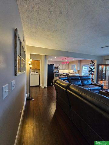 2147 N 121 Street, Omaha, NE 68164