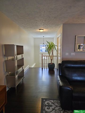 2147 N 121 Street, Omaha, NE 68164