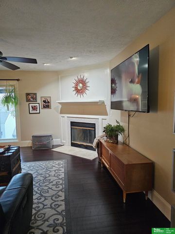 2147 N 121 Street, Omaha, NE 68164