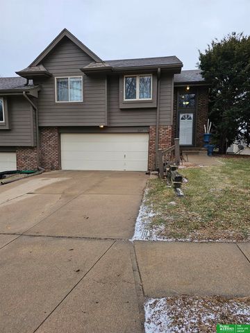 2147 N 121 Street, Omaha, NE 68164