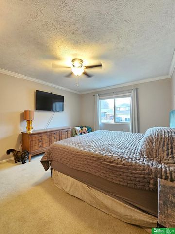 2147 N 121 Street, Omaha, NE 68164