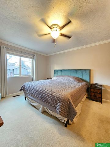 2147 N 121 Street, Omaha, NE 68164