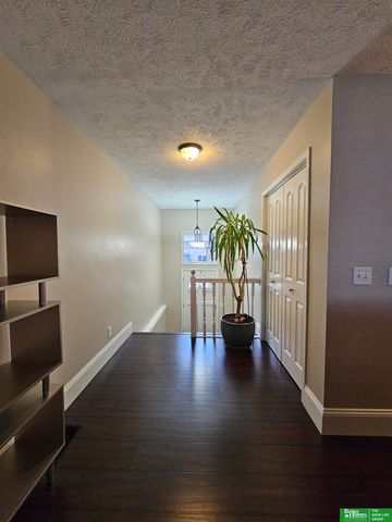 2147 N 121 Street, Omaha, NE 68164