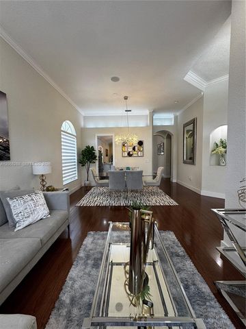 1773 NW 72nd Way, Pembroke Pines, FL 33024