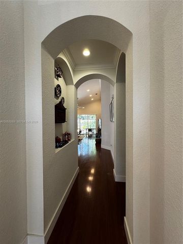 1773 NW 72nd Way, Pembroke Pines, FL 33024