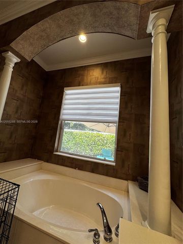 1773 NW 72nd Way, Pembroke Pines, FL 33024