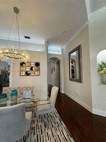 1773 NW 72nd Way, Pembroke Pines, FL 33024