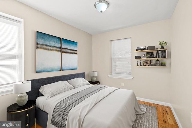 2512 N MARSHALL ST, Philadelphia, PA 19133