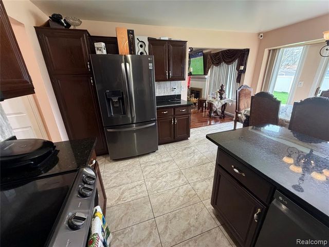 6153 Bianca Drive Drive, Sterling Heights, MI 48314