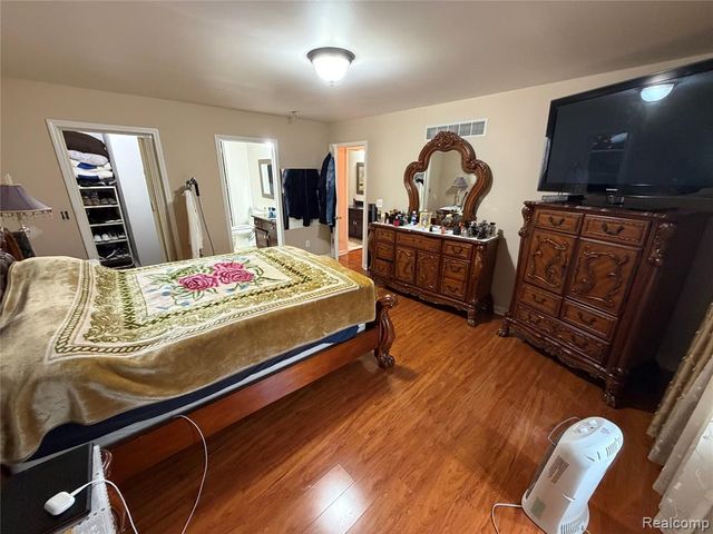 6153 Bianca Drive Drive, Sterling Heights, MI 48314