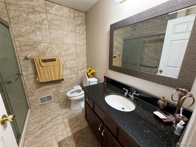 6153 Bianca Drive Drive, Sterling Heights, MI 48314