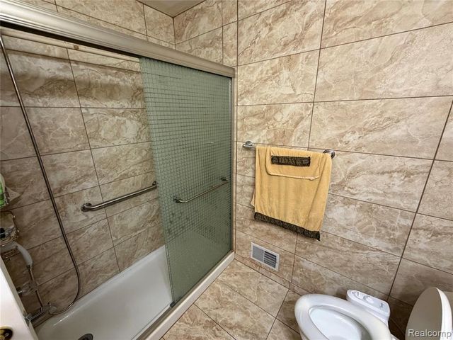 6153 Bianca Drive Drive, Sterling Heights, MI 48314