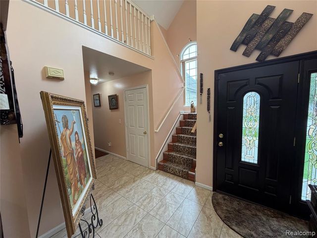 6153 Bianca Drive Drive, Sterling Heights, MI 48314