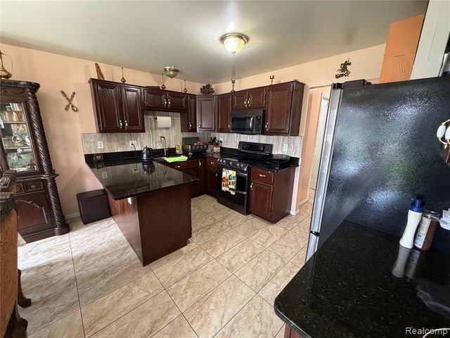 6153 Bianca Drive Drive, Sterling Heights, MI 48314