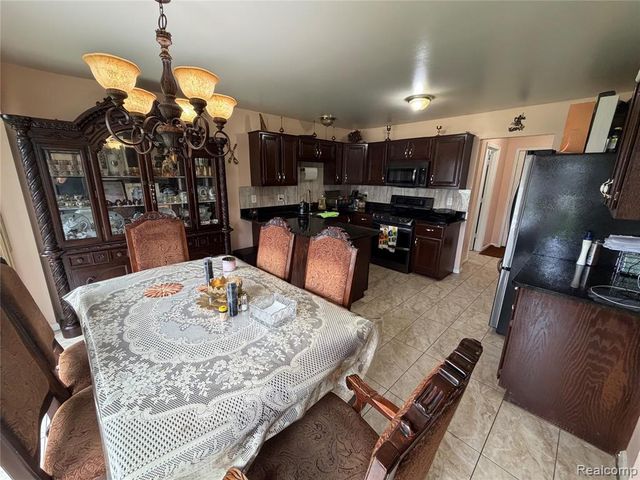 6153 Bianca Drive Drive, Sterling Heights, MI 48314