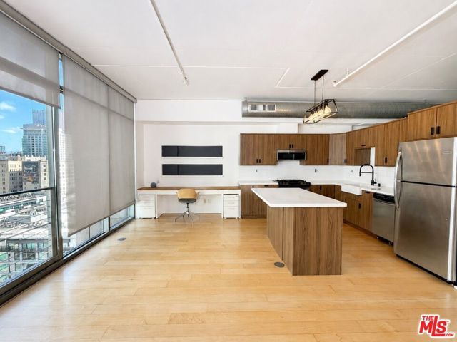 1100 S Hope Street 1510, Los Angeles, CA 90015