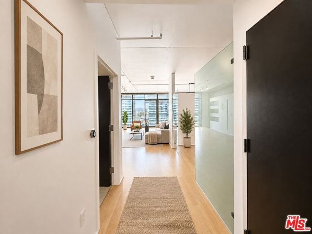 1100 S Hope Street 1510, Los Angeles, CA 90015