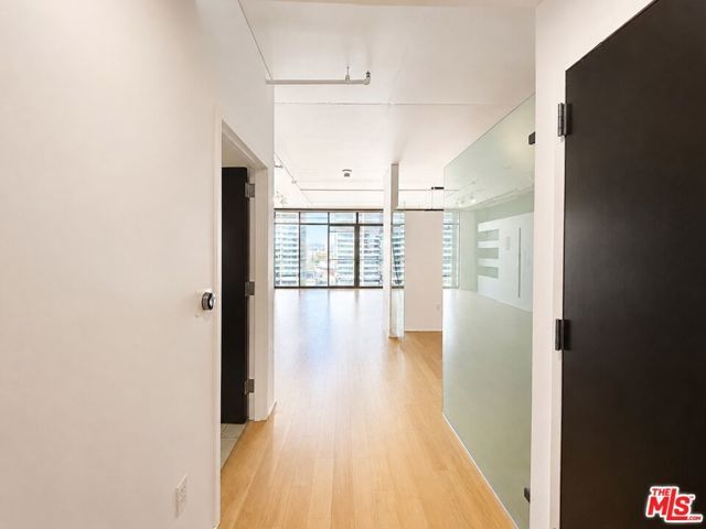 1100 S Hope Street 1510, Los Angeles, CA 90015
