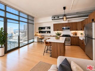 1100 S Hope Street 1510, Los Angeles, CA 90015