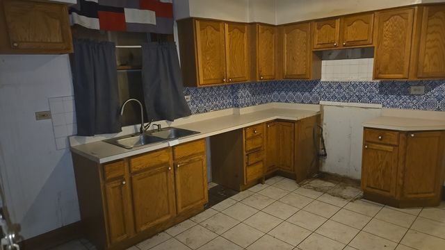 12547 Greenwood Avenue, Blue Island, IL 60406