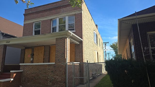 12547 Greenwood Avenue, Blue Island, IL 60406