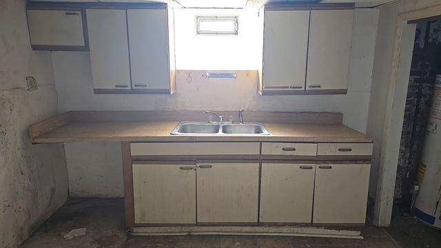 12547 Greenwood Avenue, Blue Island, IL 60406