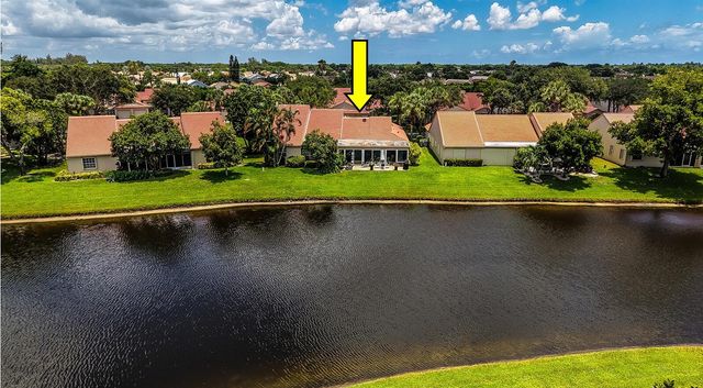 7906 LAKE SANDS Drive, Delray Beach, FL 33446