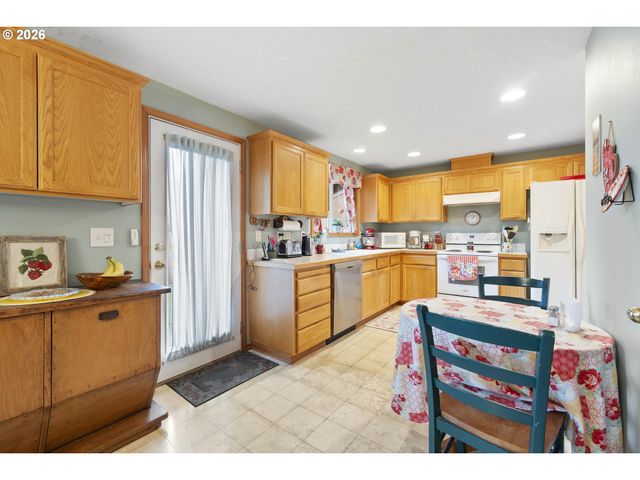 6441 Se 136TH Ct, Portland, OR 97236