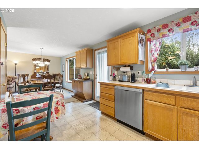 6441 Se 136TH Ct, Portland, OR 97236