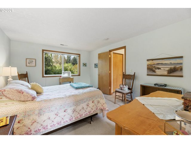 6441 Se 136TH Ct, Portland, OR 97236