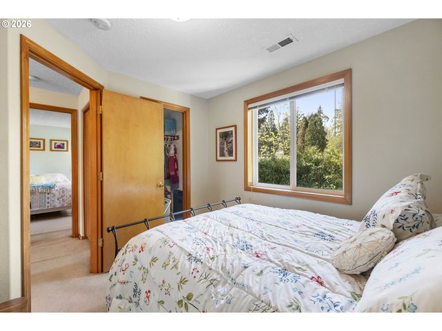 6441 Se 136TH Ct, Portland, OR 97236