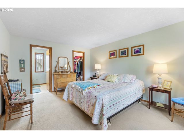 6441 Se 136TH Ct, Portland, OR 97236