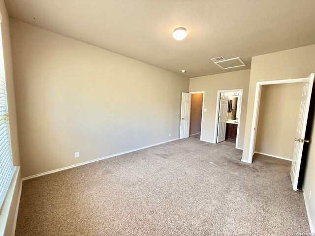 613 MAGDALENA LN, New Braunfels, TX 78132
