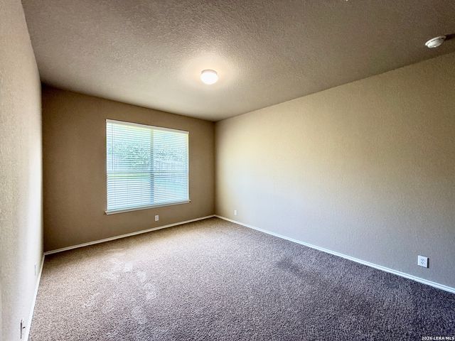 613 MAGDALENA LN, New Braunfels, TX 78132