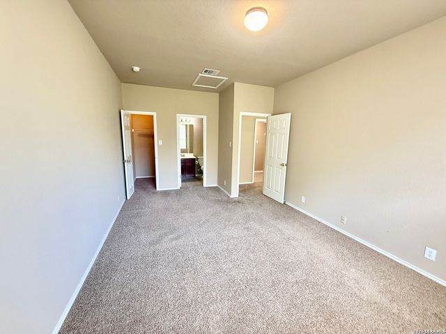 613 MAGDALENA LN, New Braunfels, TX 78132