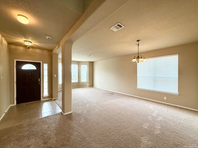 613 MAGDALENA LN, New Braunfels, TX 78132