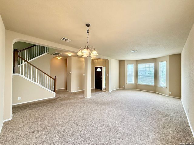 613 MAGDALENA LN, New Braunfels, TX 78132