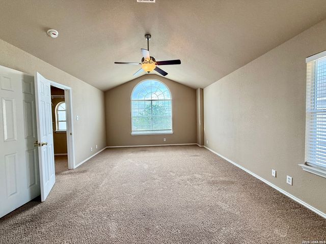 613 MAGDALENA LN, New Braunfels, TX 78132