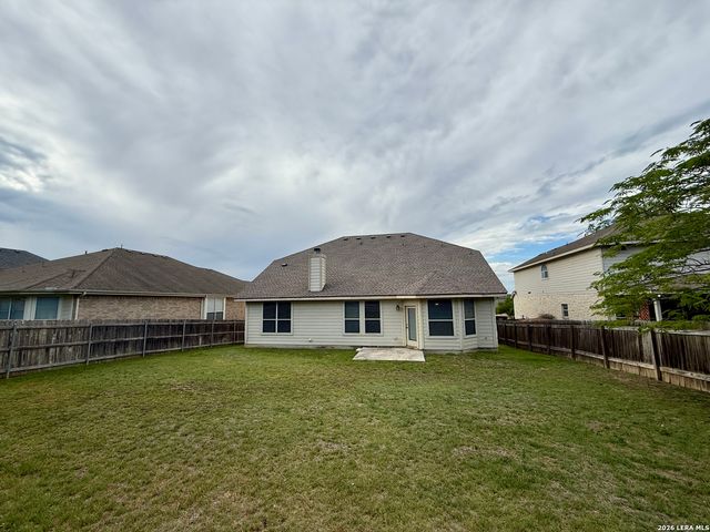 613 MAGDALENA LN, New Braunfels, TX 78132