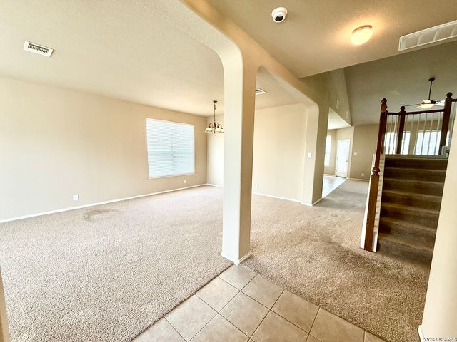 613 MAGDALENA LN, New Braunfels, TX 78132