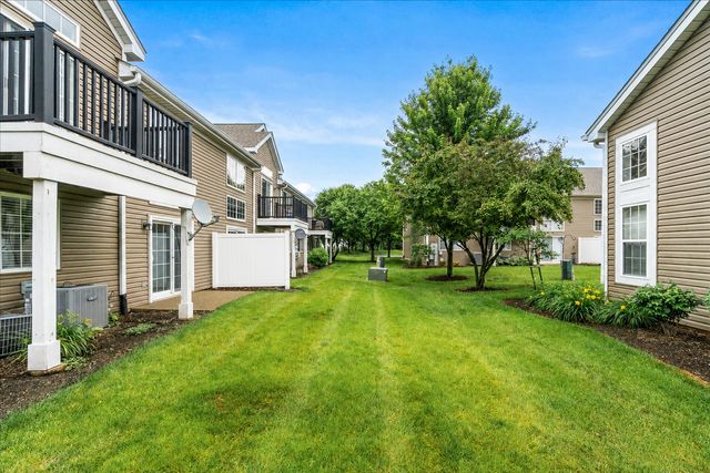 2471 Wilton Lane, Aurora, IL 60502