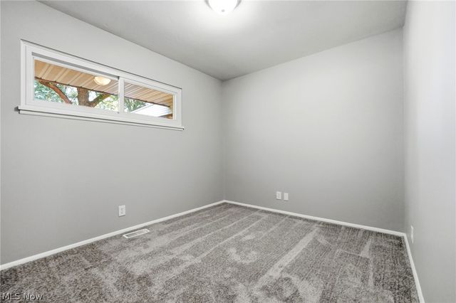 1523 Bradford Drive, Macedonia, OH 44056
