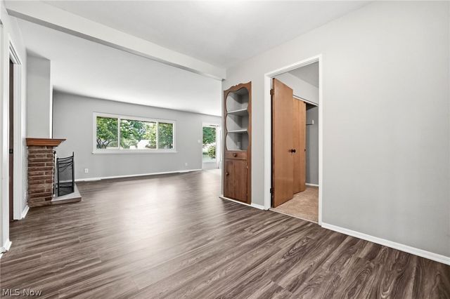 1523 Bradford Drive, Macedonia, OH 44056