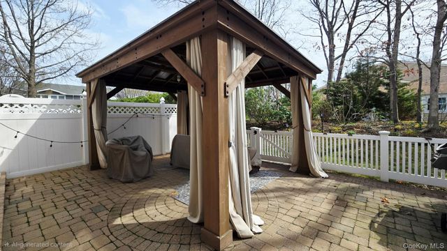 173 Colony Drive, Holbrook, NY 11741