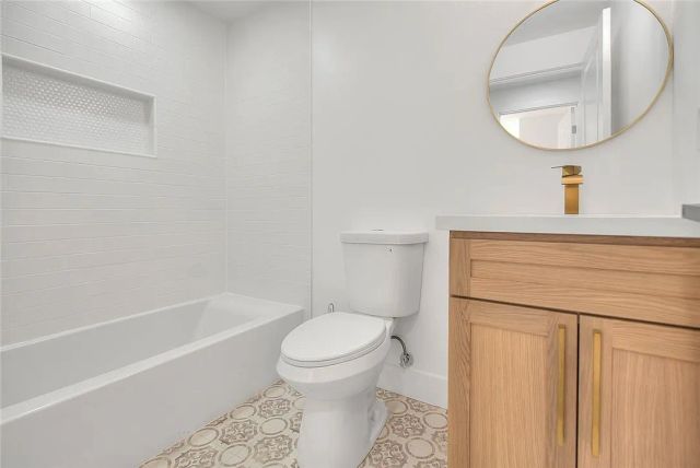 4472 Forest St, Riverside, CA 92507