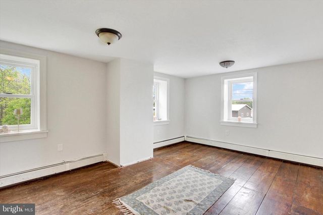 3015 YORK RD, Gettysburg, PA 17325